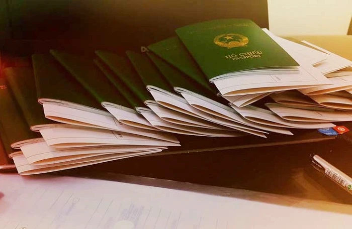 VIỆC LÀM CHÂU ÂU UY TÍN – CƠ HỘI THAY ĐỔI CUỘC ĐỜI VỚI THU NHẬP 30 – 50 TRIỆU/THÁNG 6 ho chieu visa