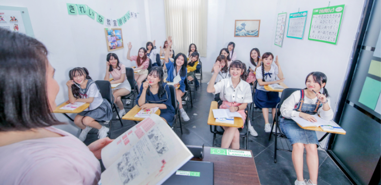 Trang chủ 6 trung tam dạy ngoai ngu va truong cao dang trung cap dao tao nghe