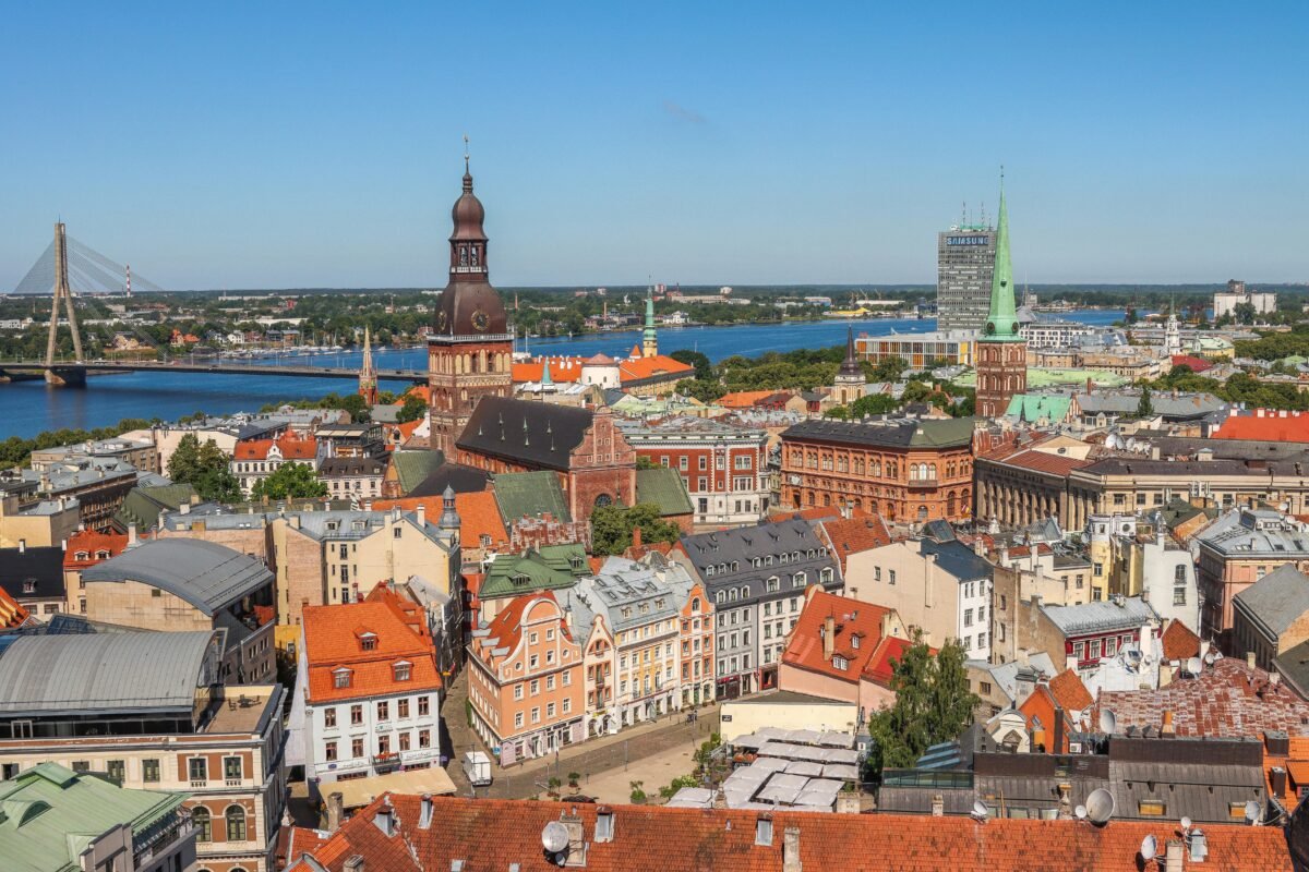 10 Lý Do Nên Đi Xuất Khẩu Lao Động Latvia 24 pexels efrem efre 2786187 32661435