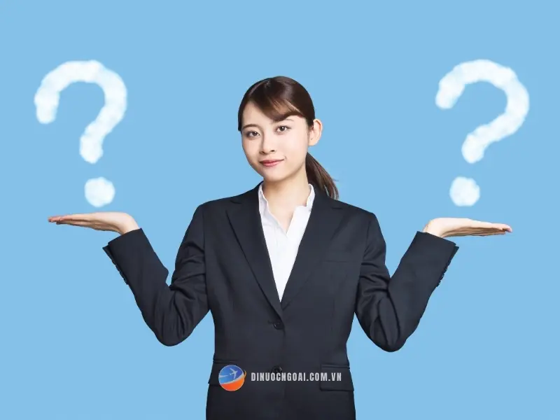 Top 5+ thị trường XKLĐ phí thấp, bay nhanh, tốt nhất hiện nay Cô gái mặc áo vest đen đang suy nghĩ phân vân cân nhắc lựa chọn cái nào tốt hơn cái nào