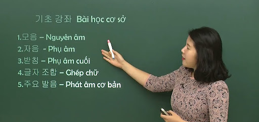 Tuyển dụng giáo viên tiếng Hàn tại TPHCM đào tạo du học sinh đi Hàn Quốc Tuyển giáo viên tiếng Hàn tại TPHCM chuyên đào tạo du học sinh Hàn Quốc