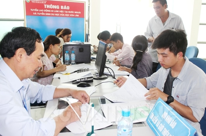 Cảnh báo lừa đảo “XKLĐ Nga bay nhanh trong 15 ngày”: Sự thật pháp lý, thời gian thư mời – visa và cách đi xuất khẩu lao động Nga hợp pháp 1 image 9