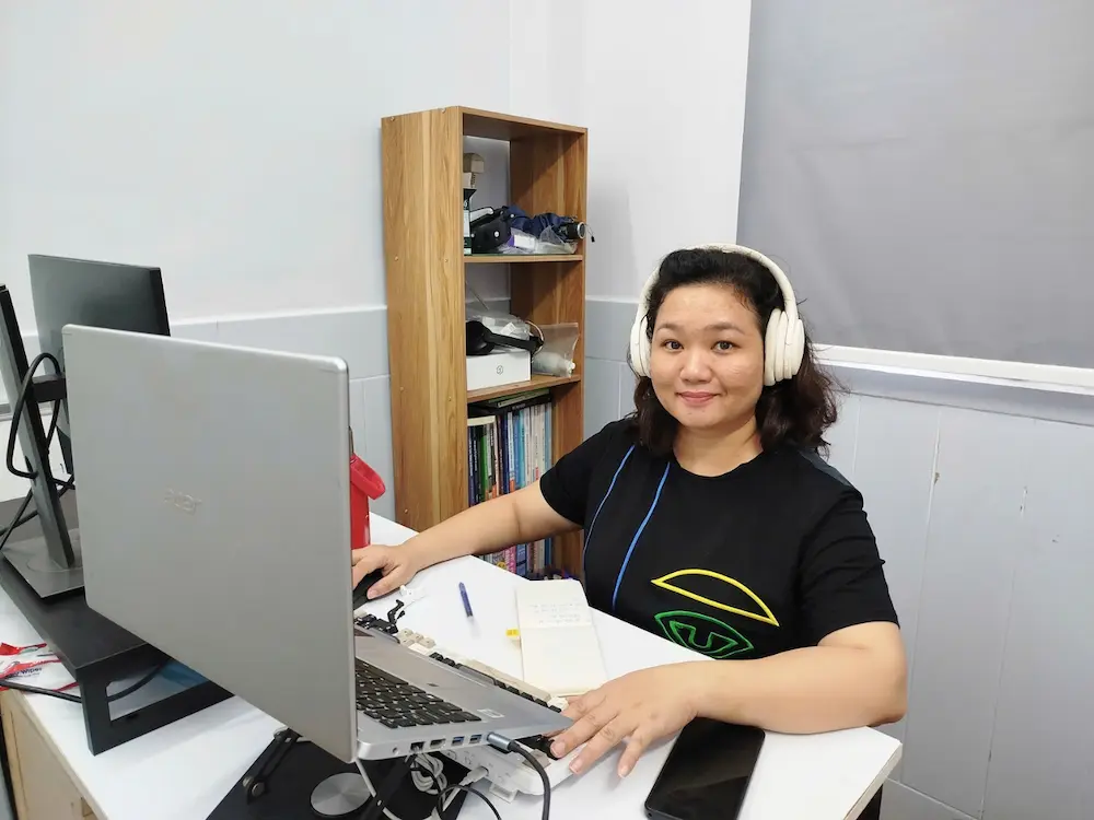 tuyen dung nhan vien telesale xuat khau lao dong tai tphcm - duong nha truc amber Firstman Vietnam