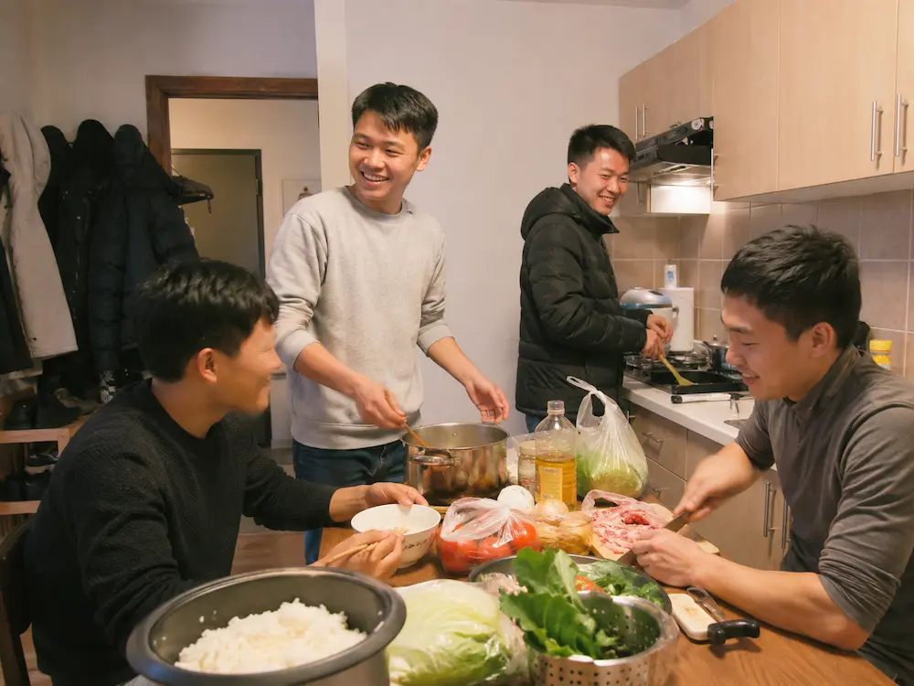 ky tuc xa nguoi lao dong viet nam dang lam viec tai latvia