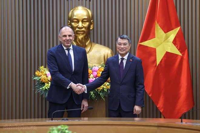 Hy Lạp Sắp Cử Đoàn Doanh Nghiệp Sang Việt Nam: Cơ Hội xuất khẩu lao động Hy Lạp năm 2026 tiềm năng rộng mở Bộ trưởng Ngoại giao Hy Lạp George Gerapetritis gặp gỡ Thủ tướng Lê Minh Hưng bàn về hợp tác kinh tế và xuất khẩu lao động